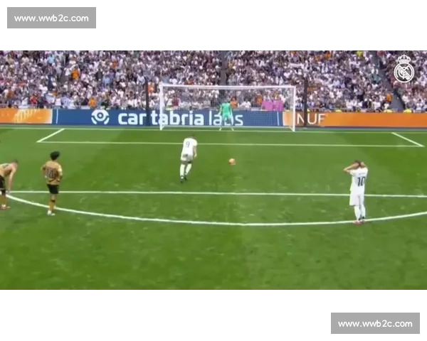 巨星效应显现！姆巴佩英超首秀视频集锦炸裂球场